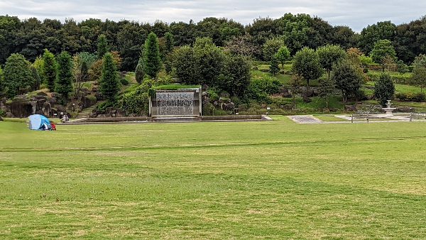 ヒーリングガーデン芝生広場